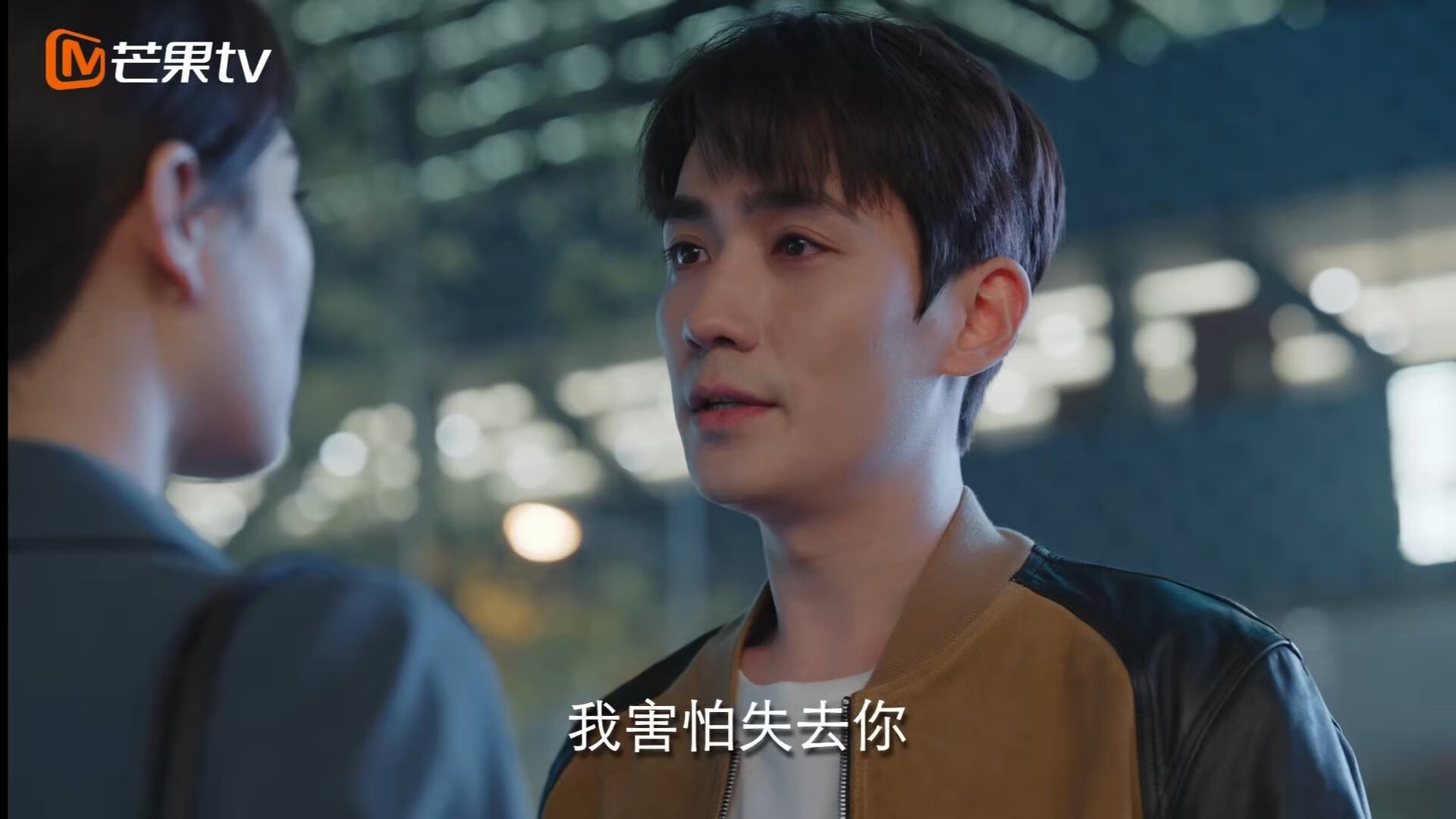 中国女足队员许某在比赛中射入绝杀球，中国女足队长出轨